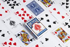 PLAYING CARDS BICYCLE